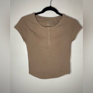 American Eagle Beige Ribbed Short Sleeve Tee top